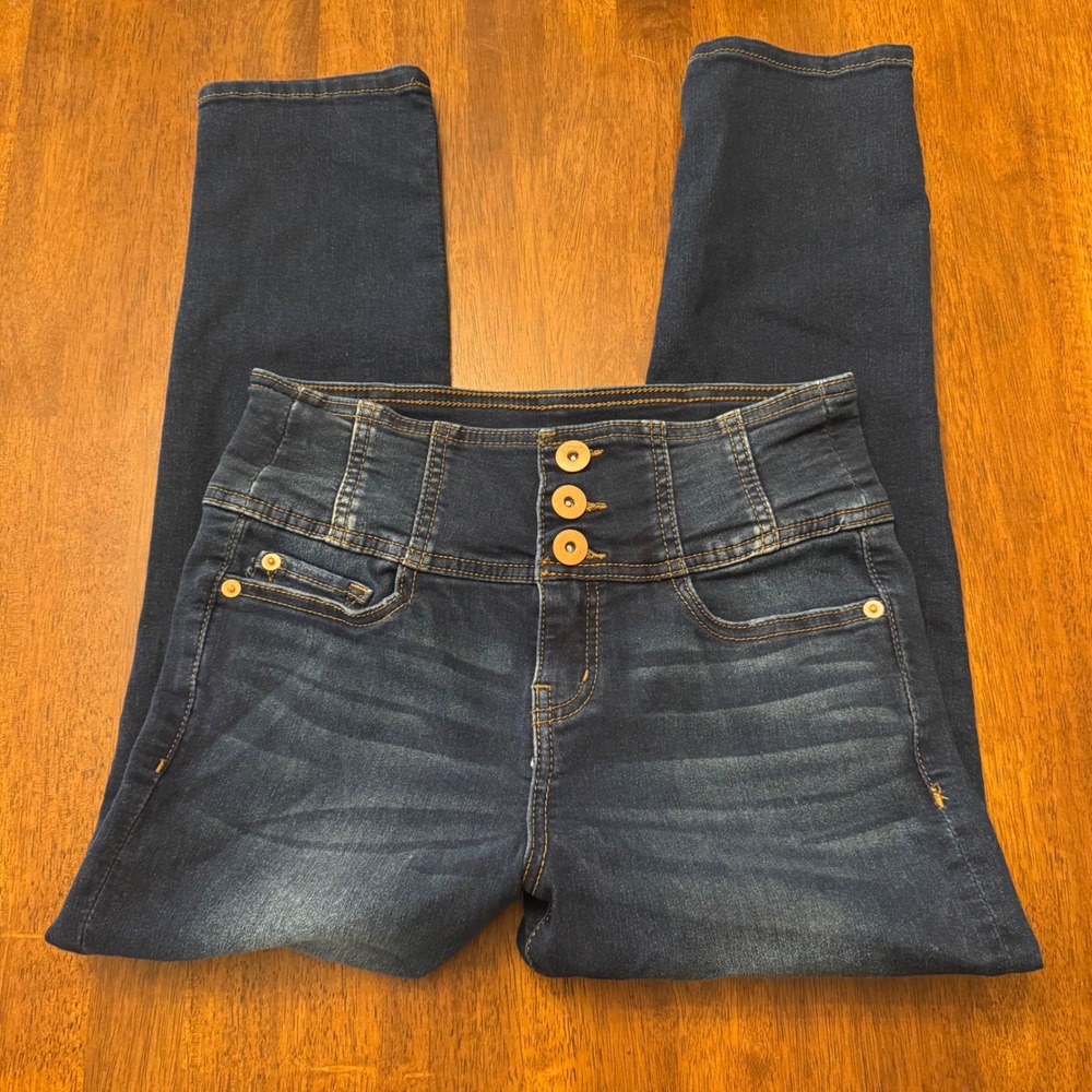 No Boundaries Juniors Size 9 High Rise Skinny Jeans Dark Wash Triple Button